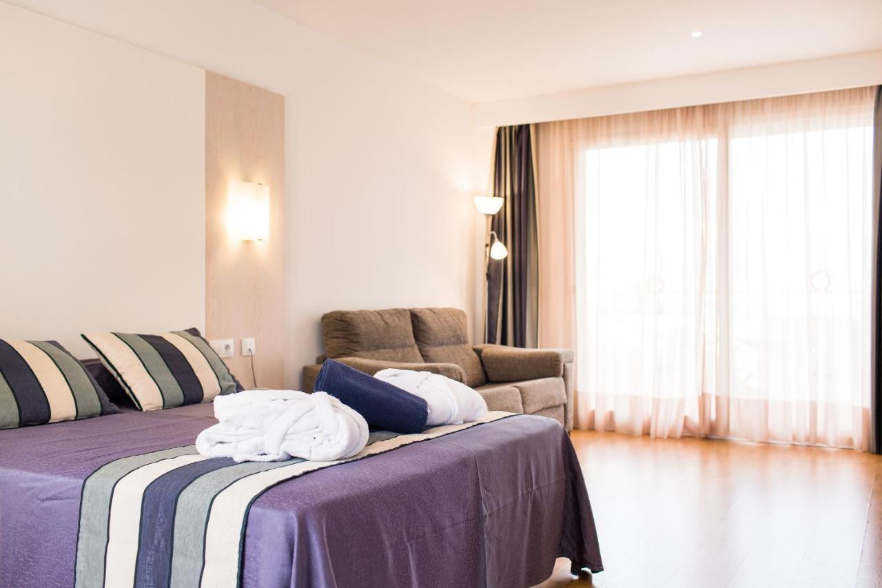 Sagitario Playa Hotel Кала Бланка Екстериор снимка