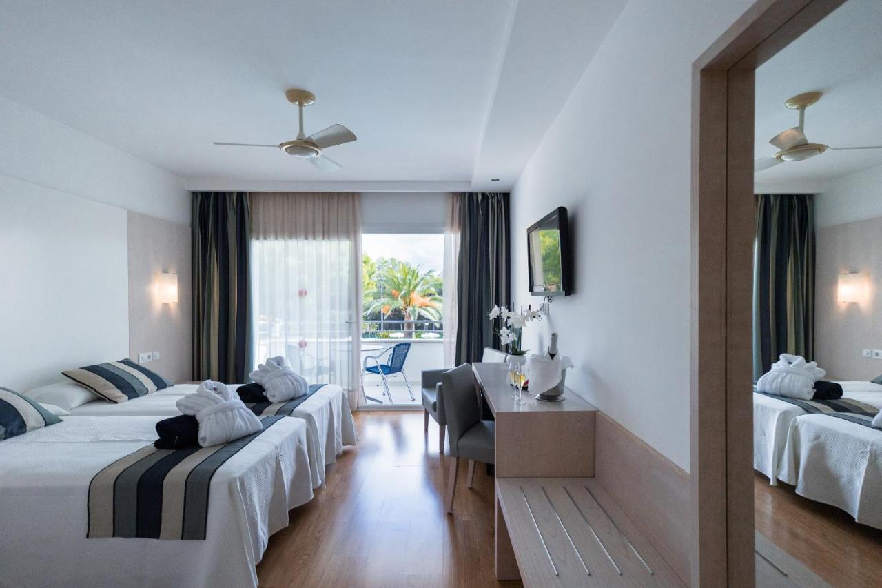 Sagitario Playa Hotel Кала Бланка Екстериор снимка